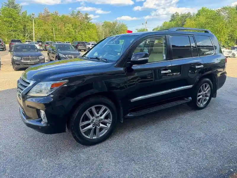 JTJHY7AX9F4181761 2015 LEXUS LX570-1