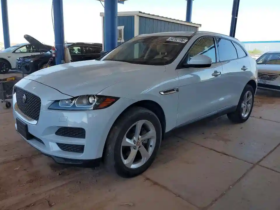 SADCJ2FX3JA250472 2018 JAGUAR F-PACE-0