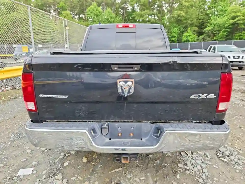 1C6RR7LM7FS626704 2015 RAM 1500-5