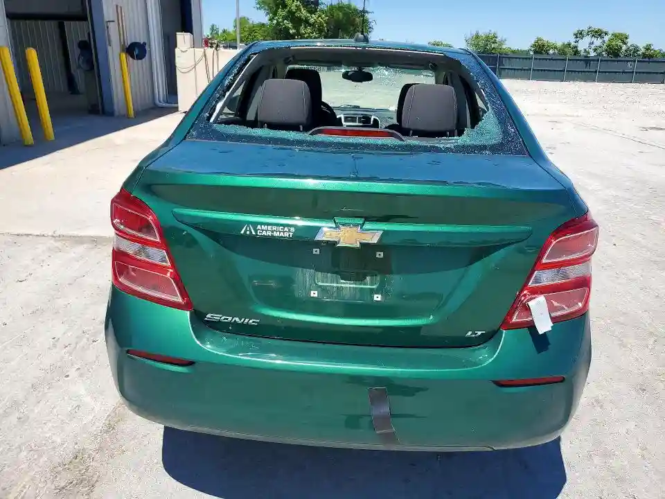 1G1JD5SH9J4100271 2018 CHEVROLET SONIC-5