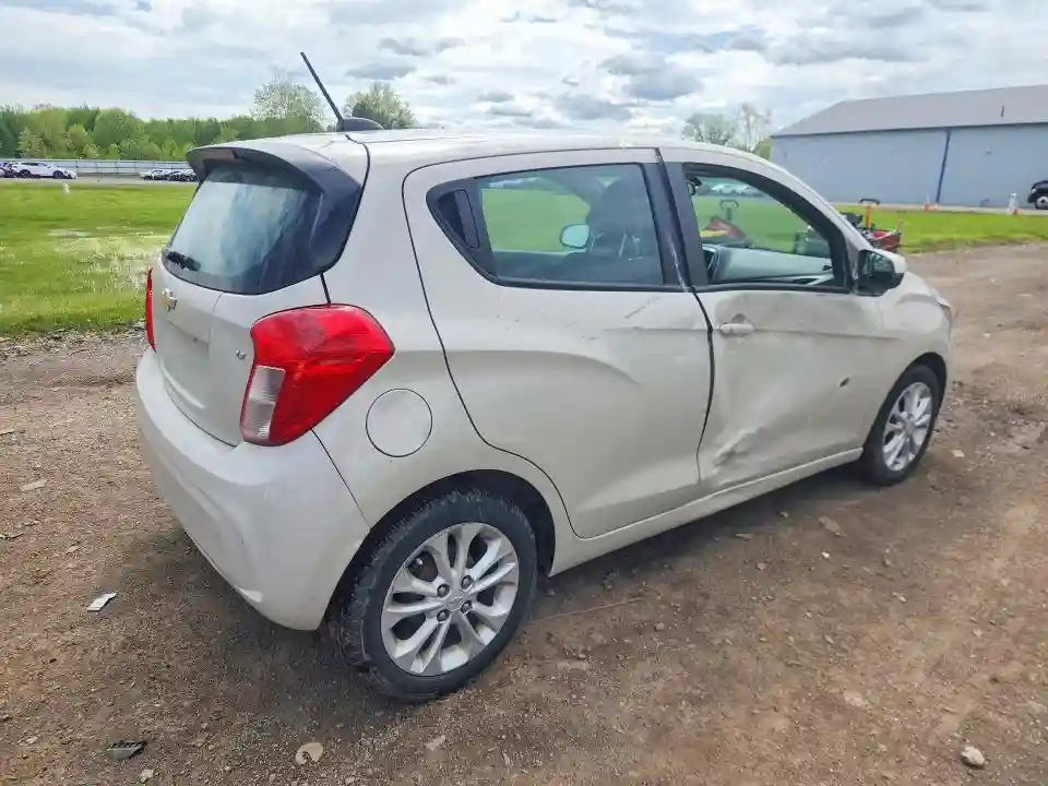 KL8CD6SA6LC470684 2020 CHEVROLET SPARK-2