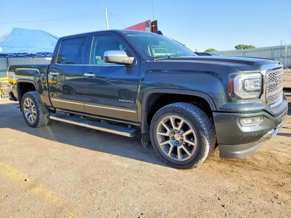 3GTU2PEC4JG339087 2018 GMC SIERRA-3