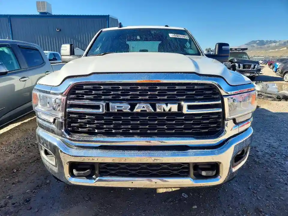 3C6UR5DL8PG537656 2023 RAM 2500-4