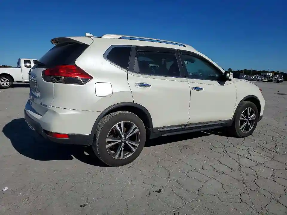5N1AT2MVXHC771505 2017 NISSAN ROGUE-2