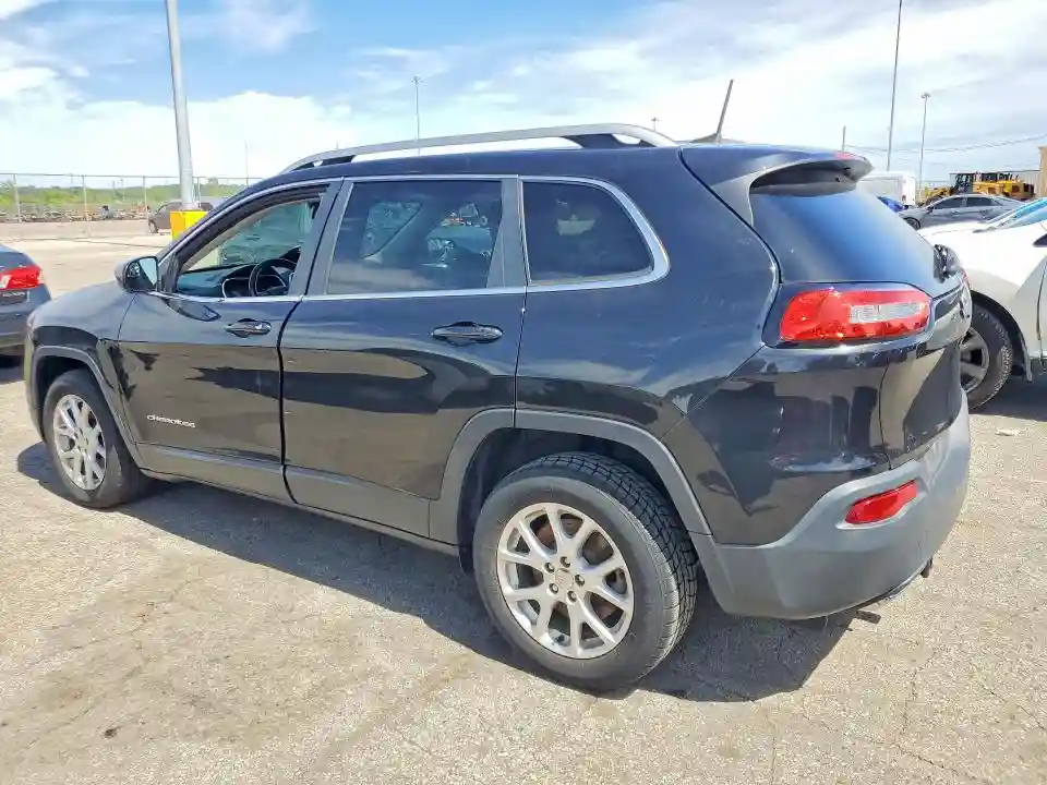 1C4PJLCS2GW207894 2016 JEEP CHEROKEE-1