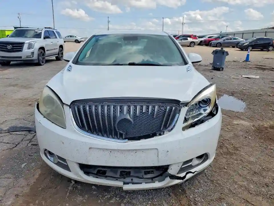 1G4PP5SK7E4161074 2014 BUICK VERANO-4