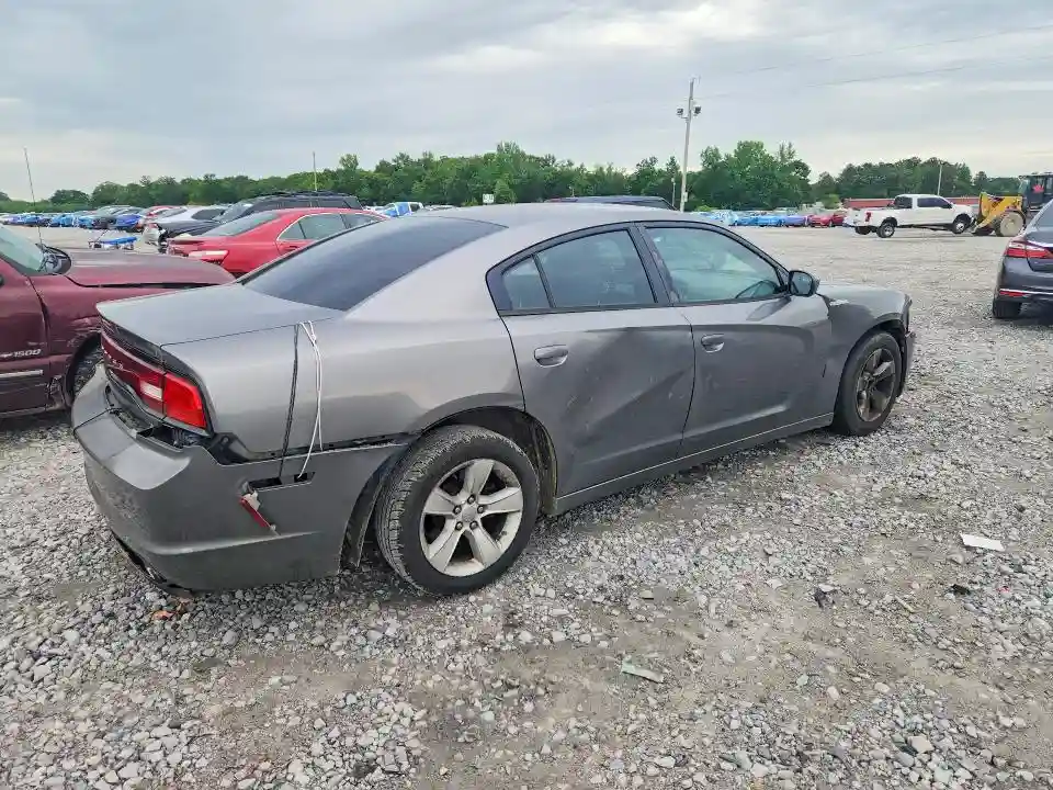 2B3CL3CG7BH545157 2011 DODGE CHARGER-2