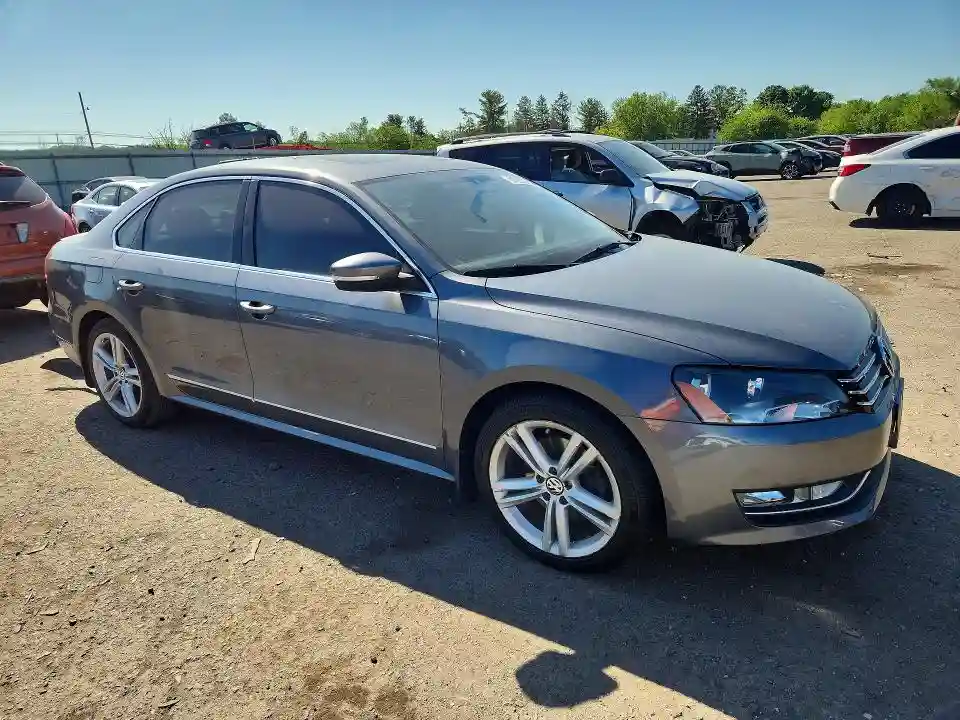 1VWCN7A38EC010178 2014 VOLKSWAGEN PASSAT-3
