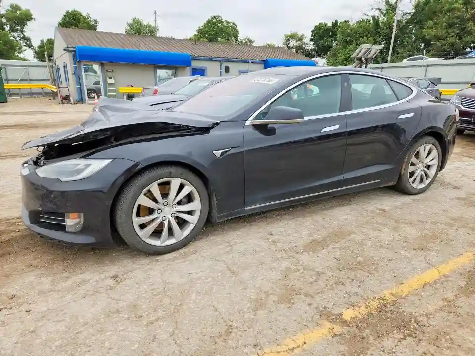 5YJSA1E28HF199334 2017 TESLA MODEL S-0