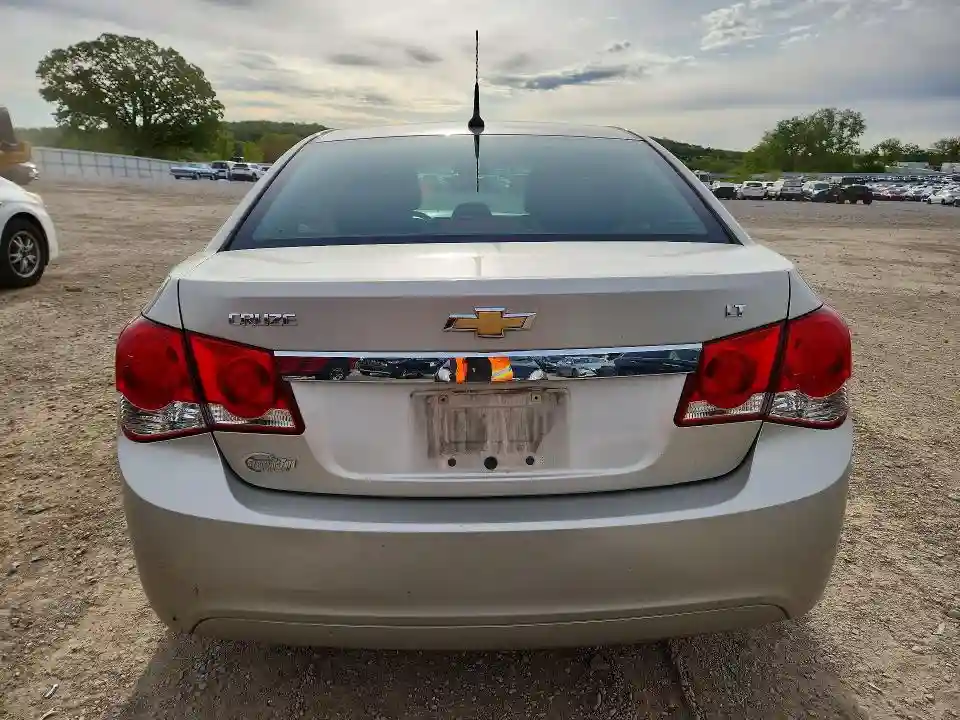 1G1PC5SB2E7250977 2014 CHEVROLET CRUZE-5