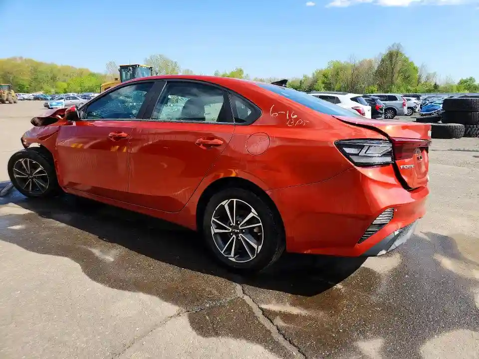 3KPF24AD4RE727238 2024 KIA FORTE LXS-1