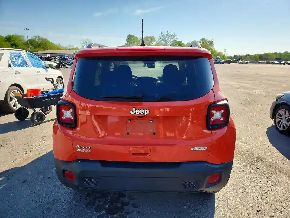 ZACNJDBB5MPM33867 2021 JEEP RENEGADE-5