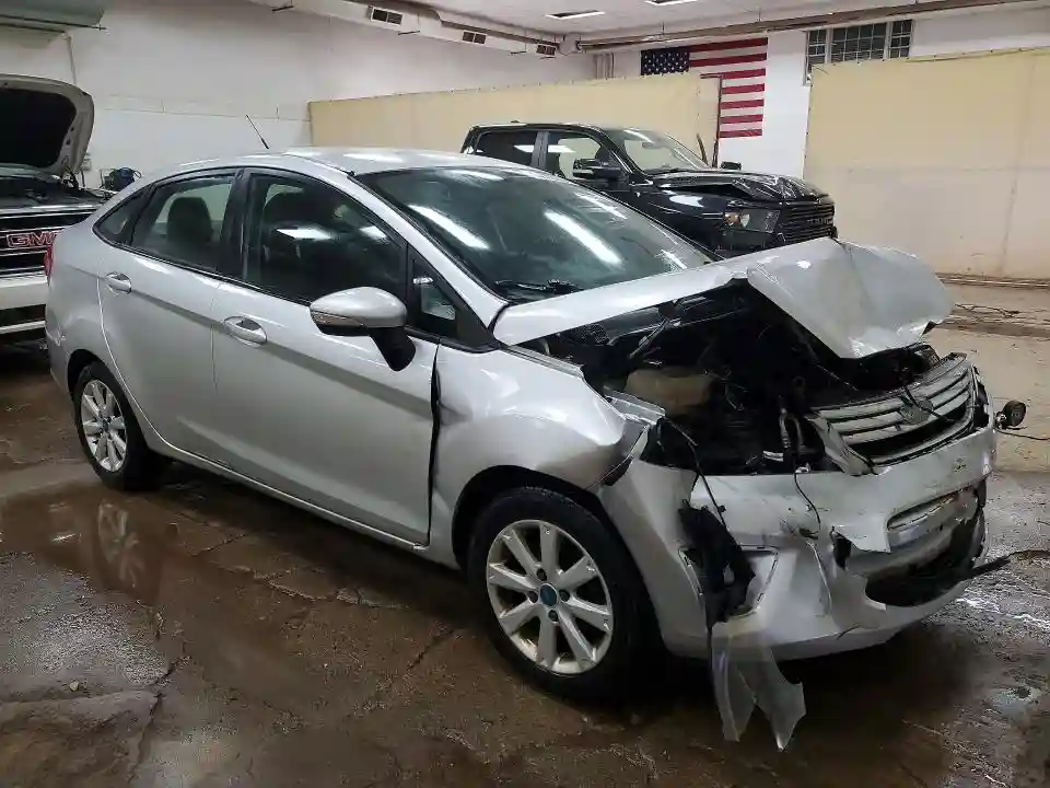 3FADP4BJ8DM141112 2013 FORD FIESTA-3