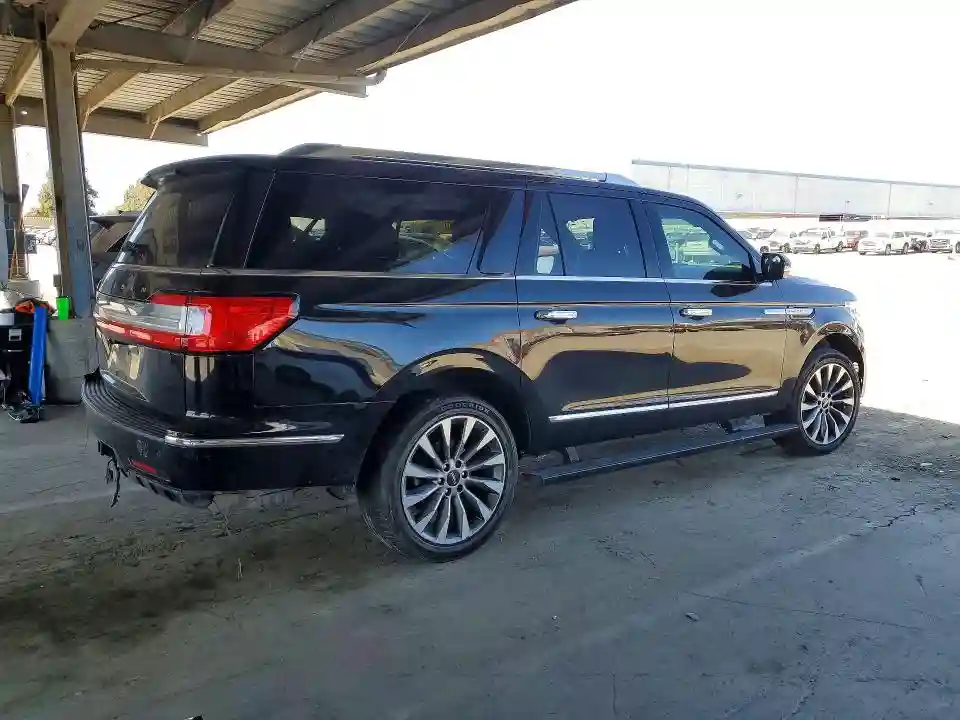 5LMJJ3JT8JEL08798 2018 LINCOLN NAVIGATOR-2