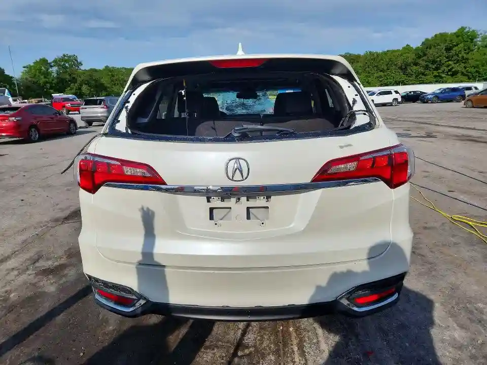 5J8TB3H33JL007503 2018 ACURA RDX-5