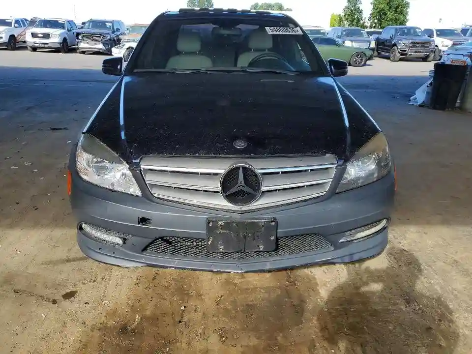 WDDGF5EB2BR174578 2011 MERCEDES-BENZ C-CLASS-4