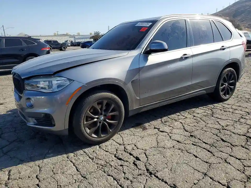 5UXKR2C57E0C00447 2014 BMW X5-0