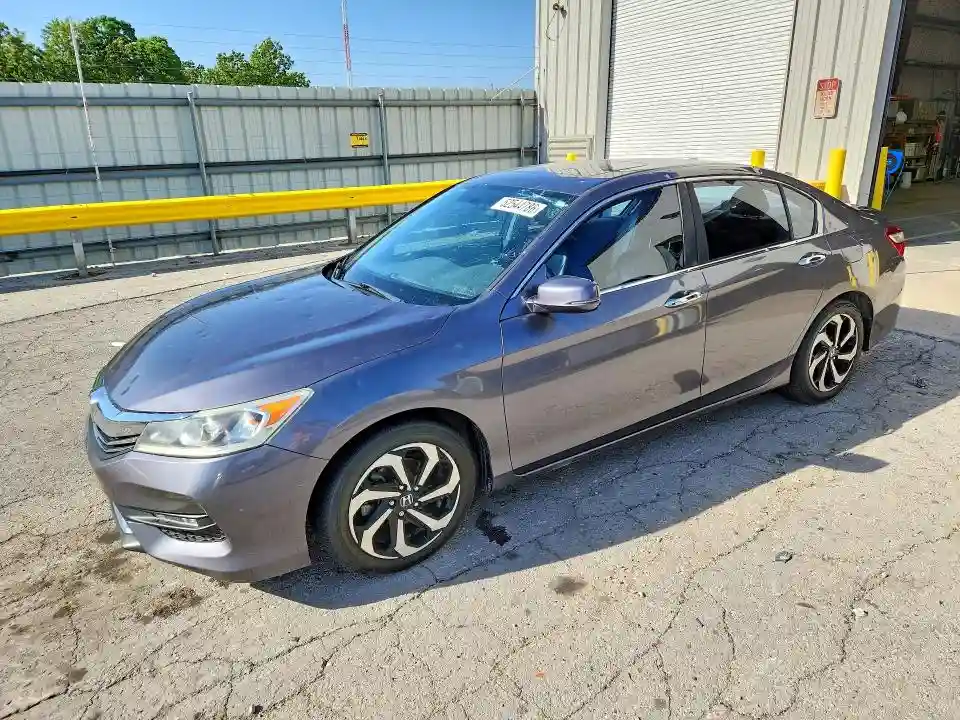 1HGCR2F70GA045917 2016 HONDA ACCORD-0