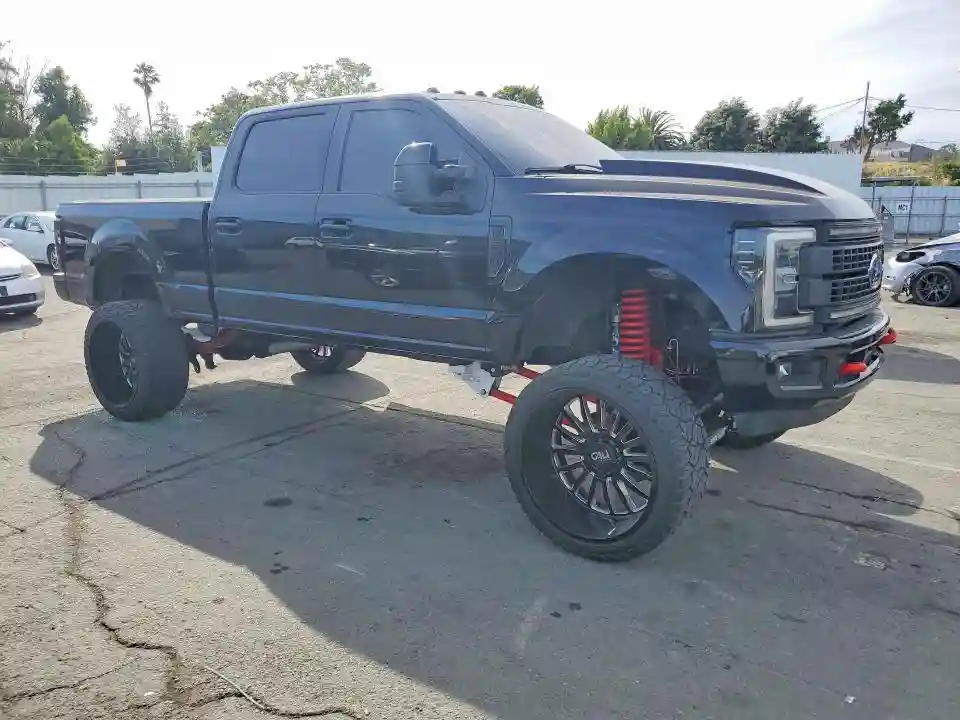 1FT7W2BT0HEC15540 2017 FORD F250-3