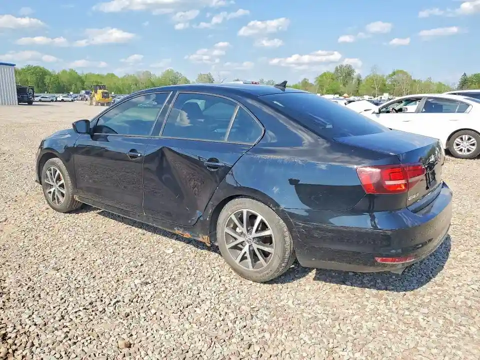 3VWB67AJ9GM413904 2016 VOLKSWAGEN JETTA-1