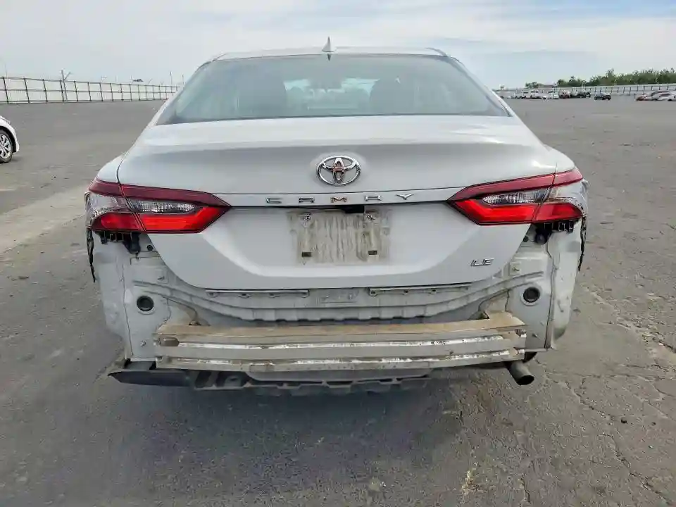 4T1C11AK9NU019965 2022 TOYOTA CAMRY-5