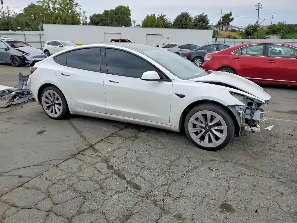 5YJ3E1EB2MF870547 2021 TESLA MODEL 3-3
