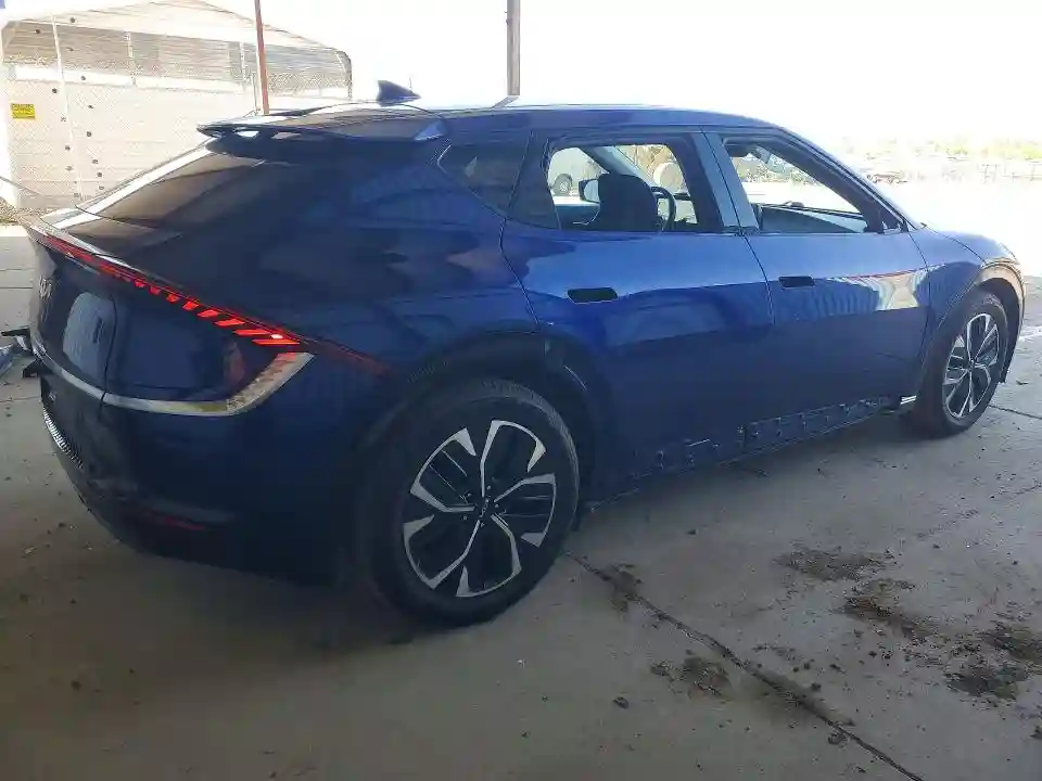 KNDC34LA6P5128255 2023 KIA ALL OTHER-2