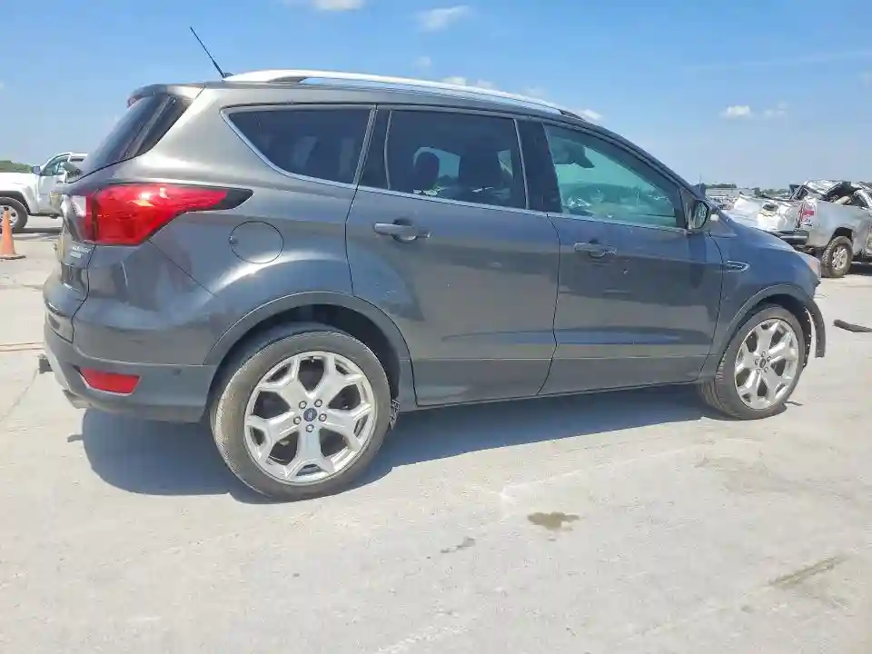 1FMCU0J93KUA84613 2019 FORD ESCAPE-2