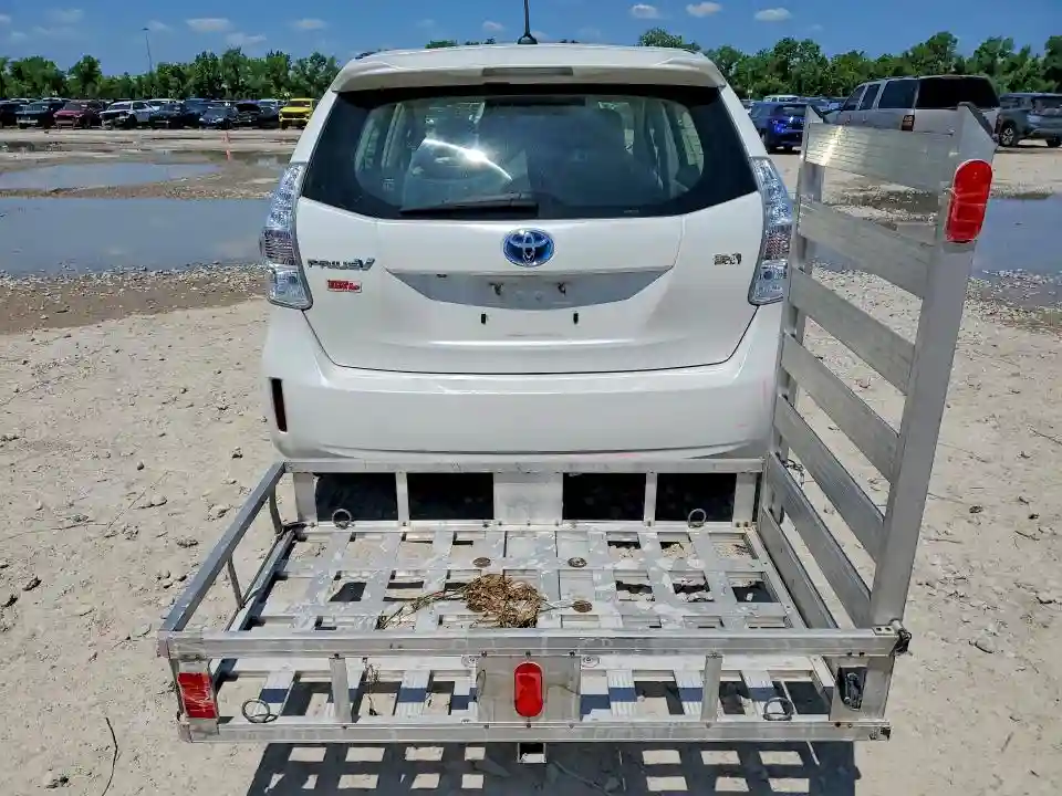 JTDZN3EU2D3220573 2013 TOYOTA PRIUS-5