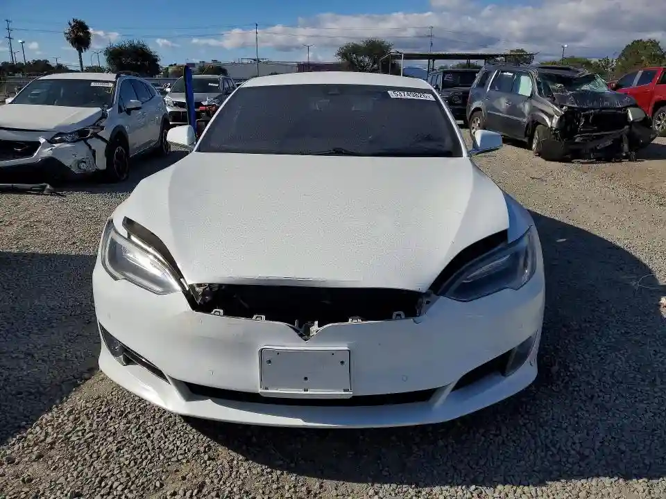5YJSA1E13GF162391 2016 TESLA MODEL S-4