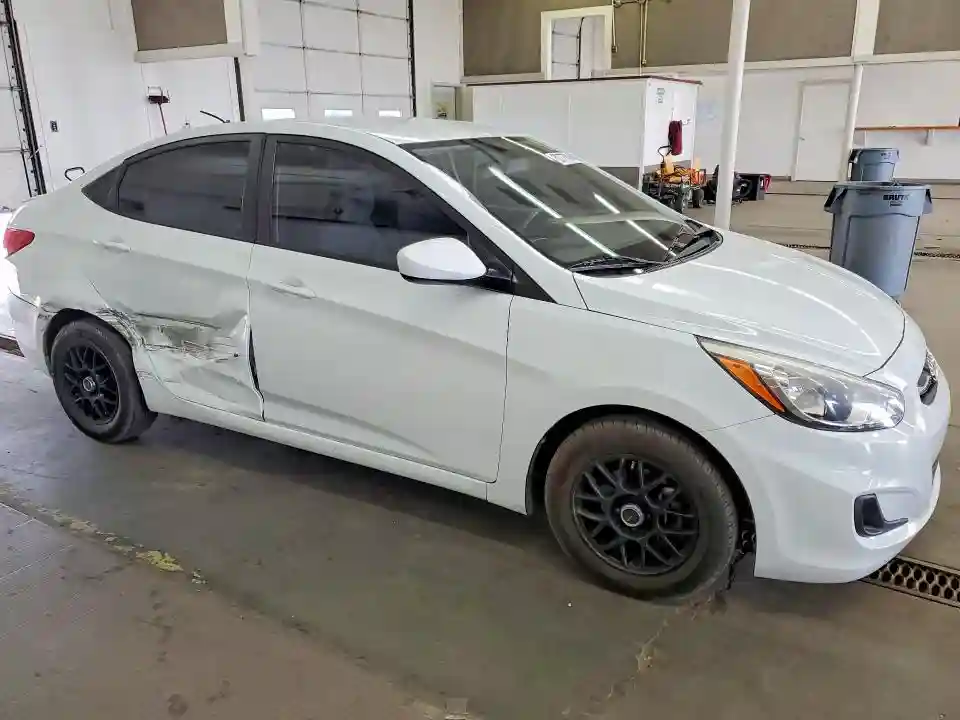 KMHCT4AE2FU868147 2015 HYUNDAI ACCENT-3