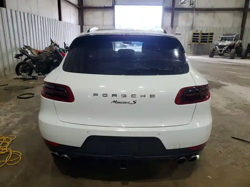 WP1AB2A56GLB45166 2016 PORSCHE MACAN-5