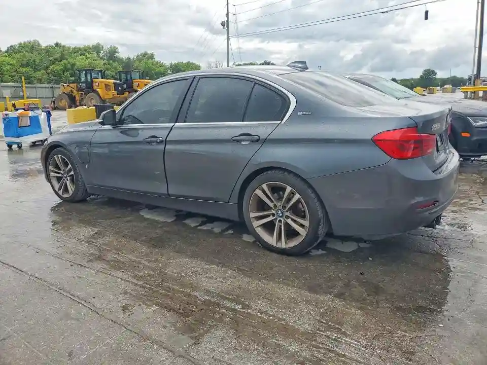 WBA8E1C51JA178235 2018 BMW 3 SERIES-1
