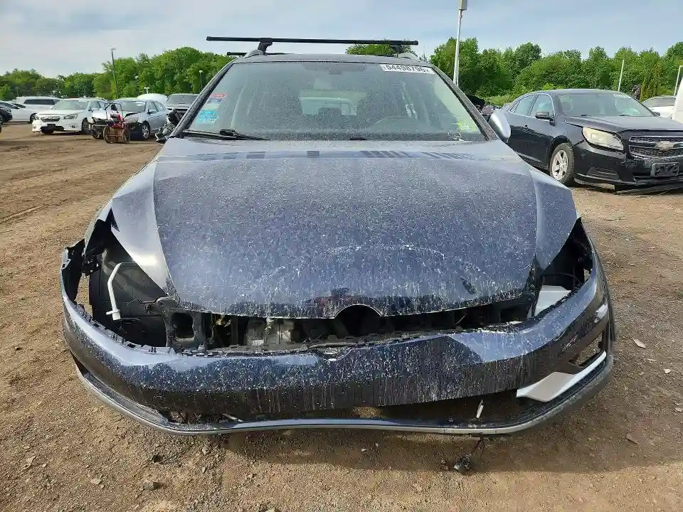 3VWH17AU8HM538235 2017 VOLKSWAGEN GOLF-4