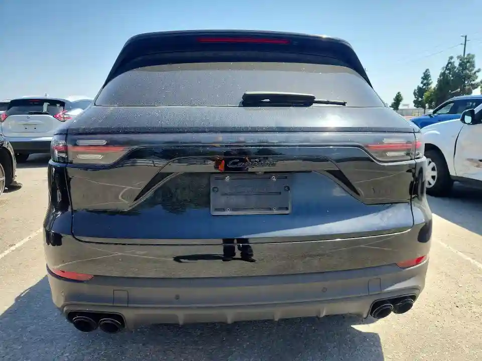WP1AA2AY8LDA09963 2020 PORSCHE CAYENNE-5