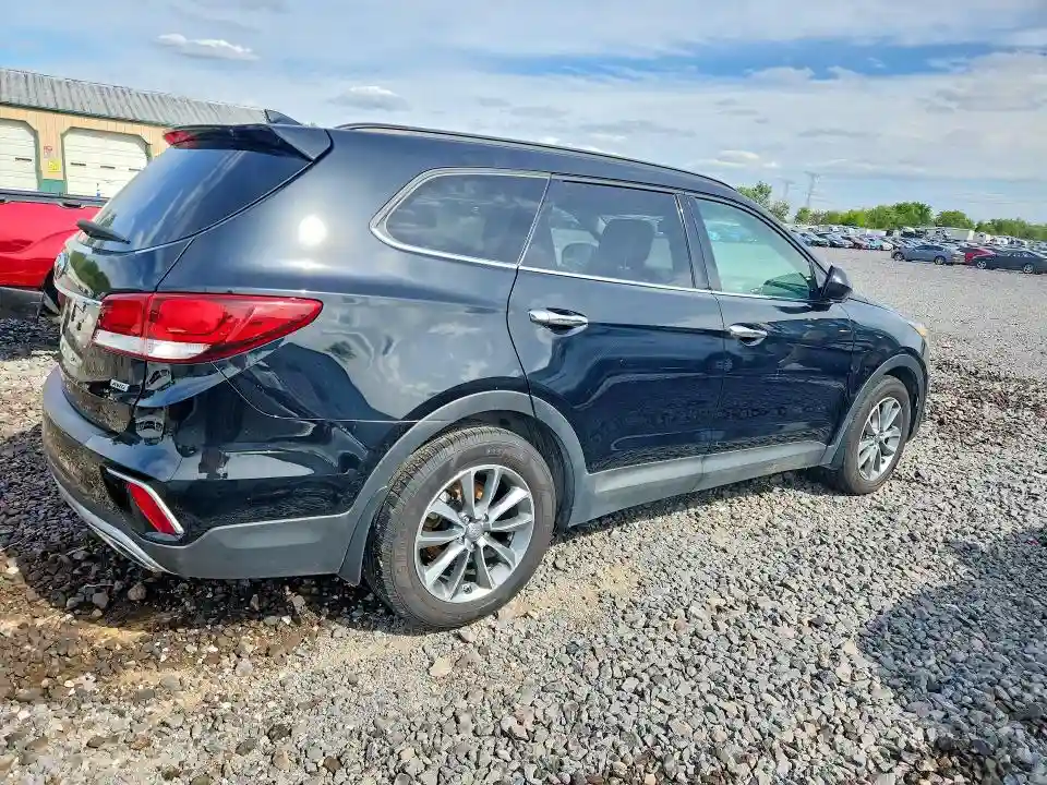 KM8SMDHF8JU295089 2018 HYUNDAI SANTA FE-2