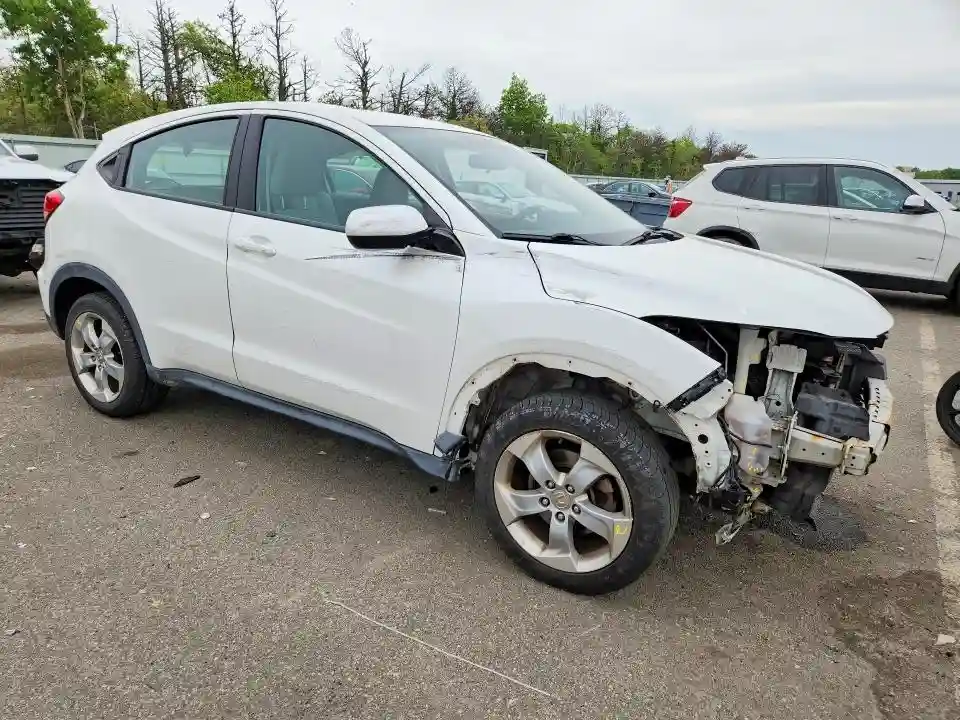 3CZRU6H35GM707593 2016 HONDA HR-V-3