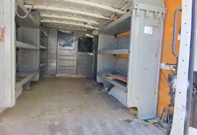 1N6BF0KM3LN806880 2020 NISSAN NV 1500 SV-5