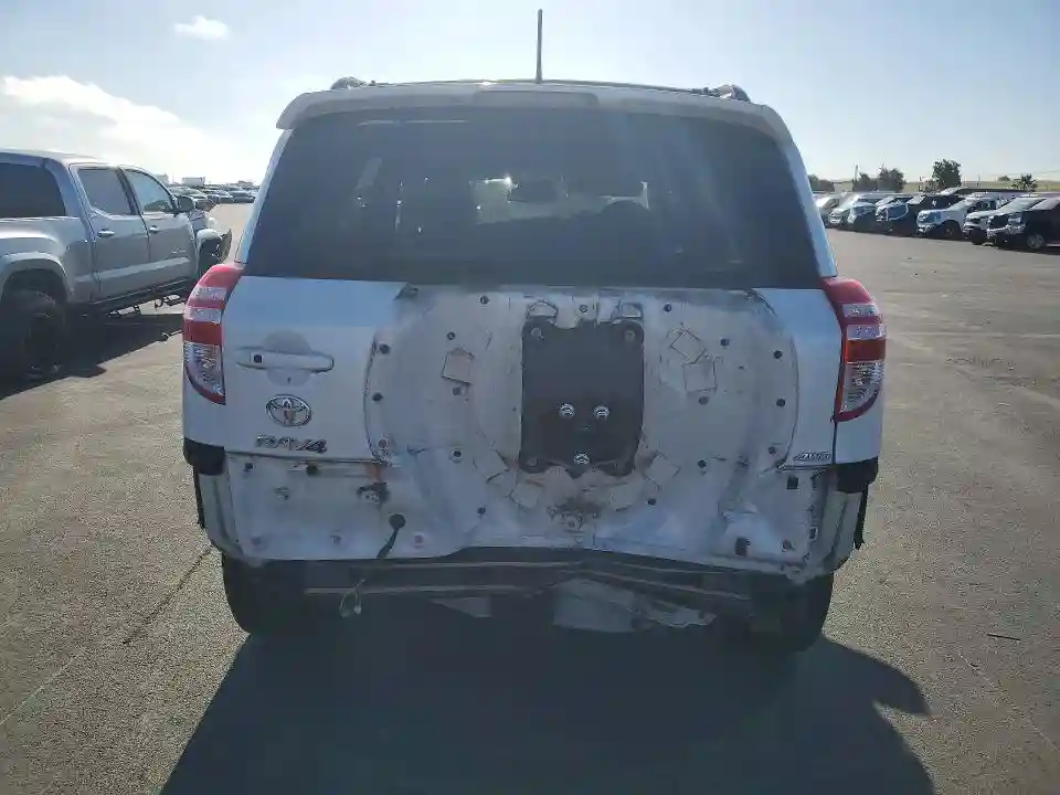 2T3DK4DV0BW058133 2011 TOYOTA RAV4-5
