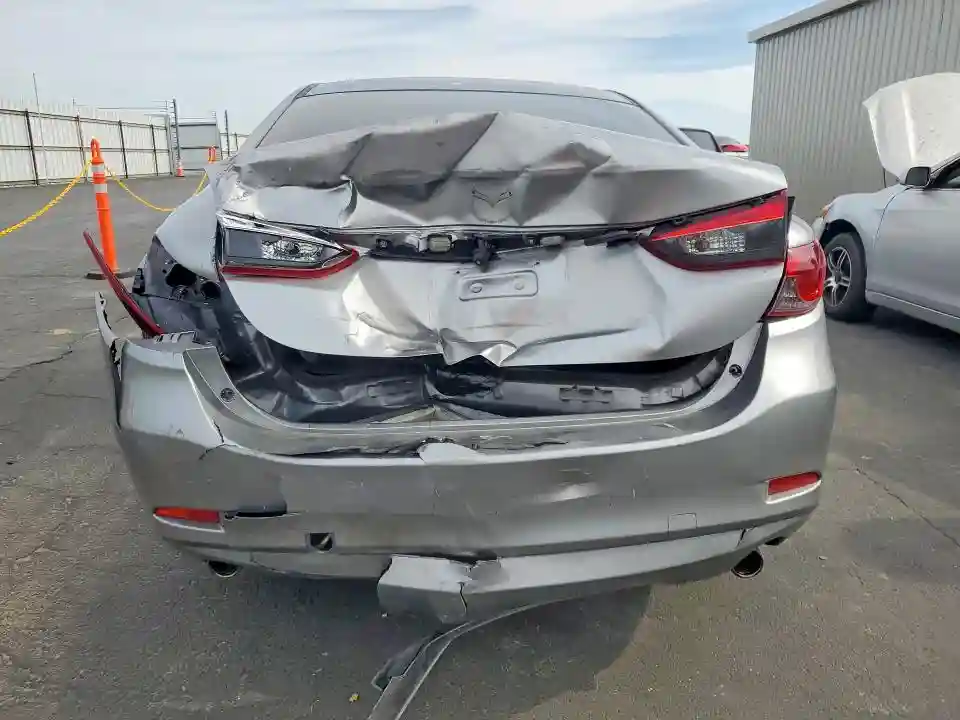 JM1GJ1V60E1139884 2014 MAZDA 6-5