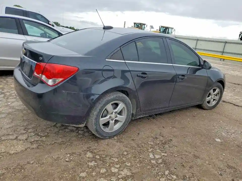 1G1PC5SBXF7232650 2015 CHEVROLET CRUZE-2