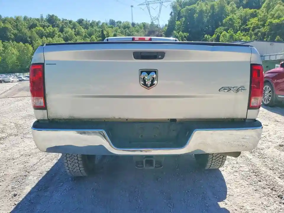 3C6MR5AJ8EG125849 2014 RAM 2500-5