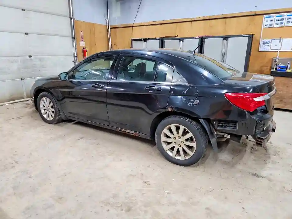 1C3BC1FB4BN602327 2011 CHRYSLER 200-1