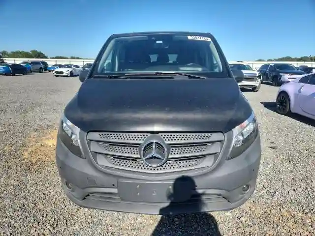 W1WV0FEY5M3842817 2021 MERCEDES-BENZ METRIS-4