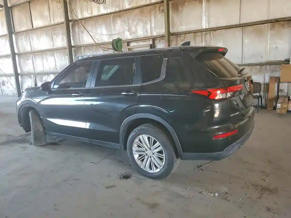 JA4J3TA81NZ018957 2022 MITSUBISHI OUTLANDER-1