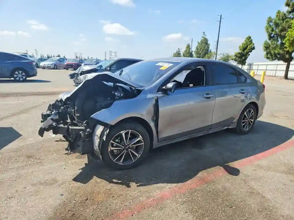 3KPF24AD4PE666289 2023 KIA FORTE LXS-0