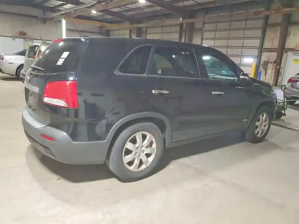 5XYKTDA64CG265562 2012 KIA SORENTO-2