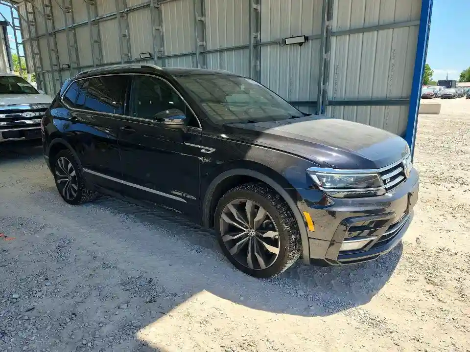 3VV4B7AXXLM072813 2020 VOLKSWAGEN TIGUAN-3