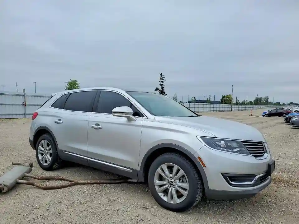 2LMPJ8KRXHBL13363 2017 LINCOLN MKX-3