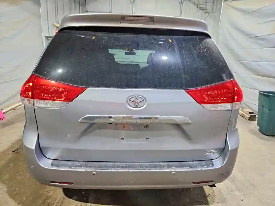 5TDDK3DC2DS064934 2013 TOYOTA SIENNA-5